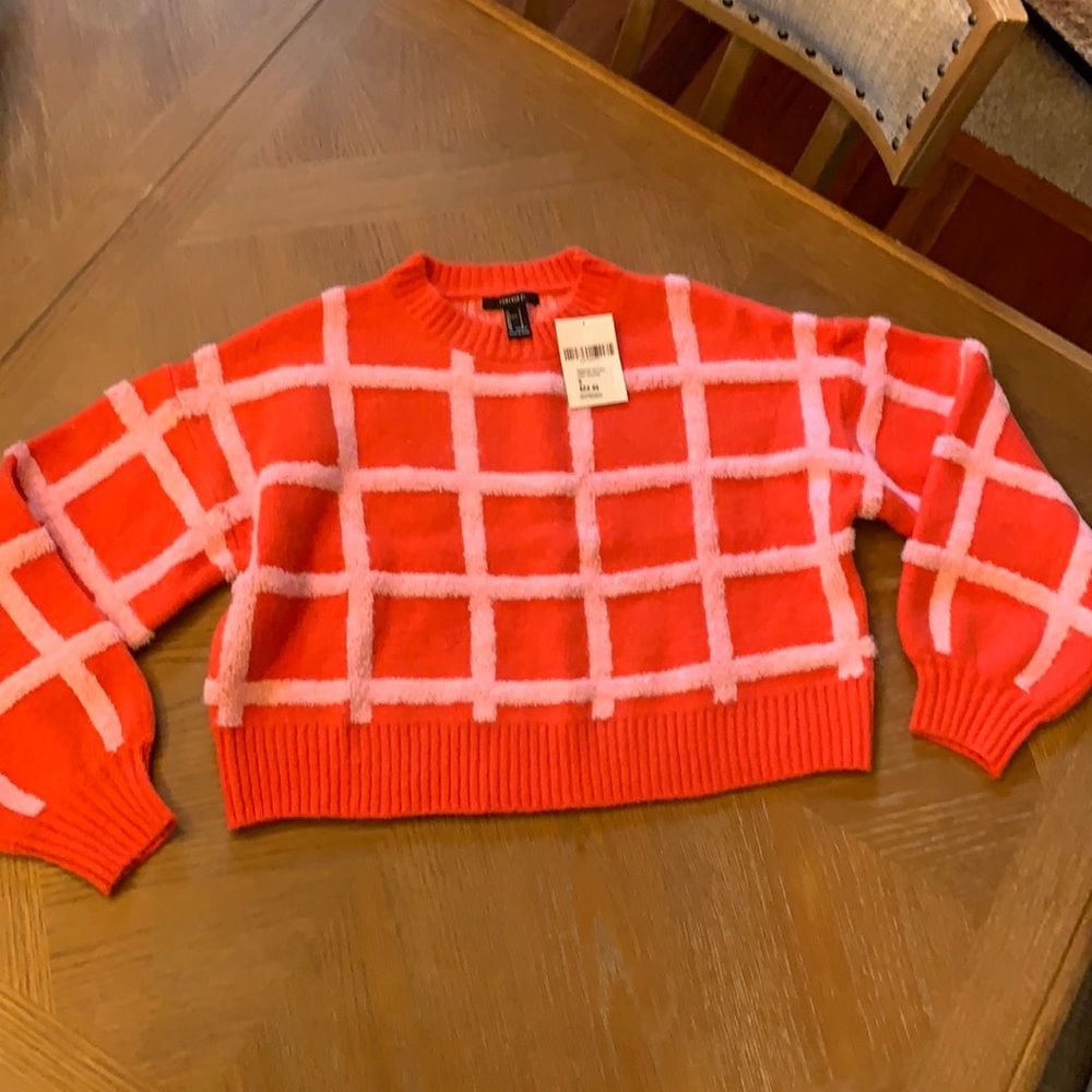Crop sweater